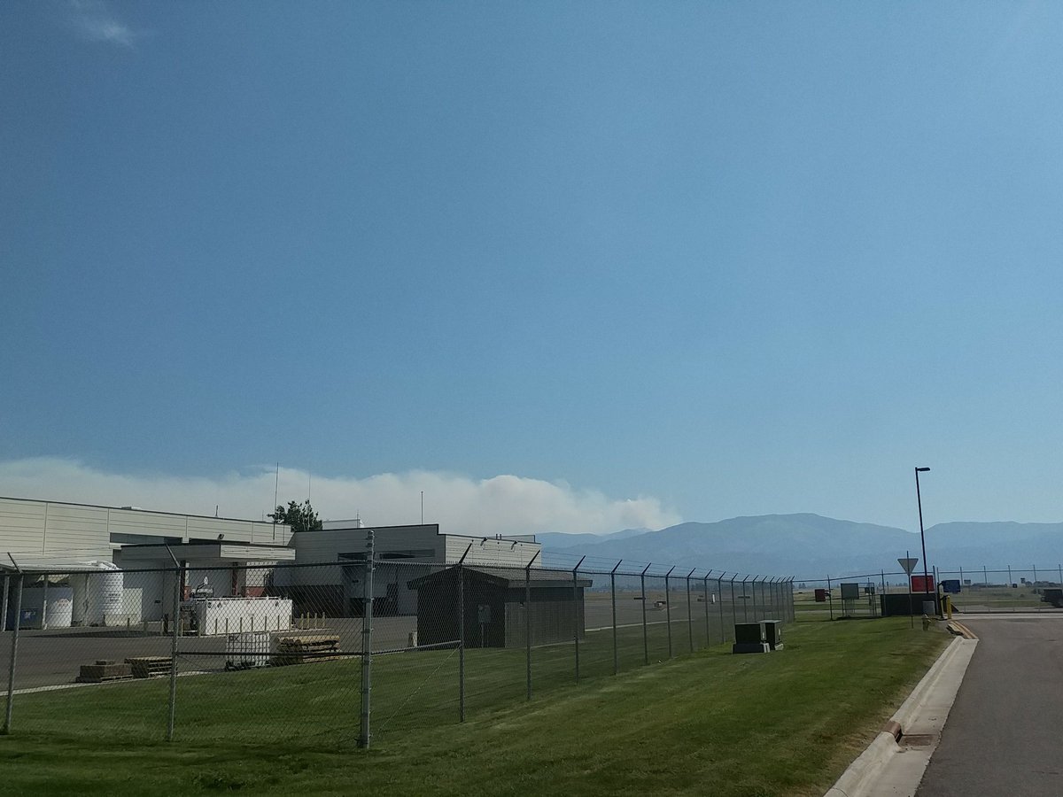 corbydickerson's tweet image. Looks like the #LoloPeakFire is trying to build some #pyrocu.#mtwx #mtfire