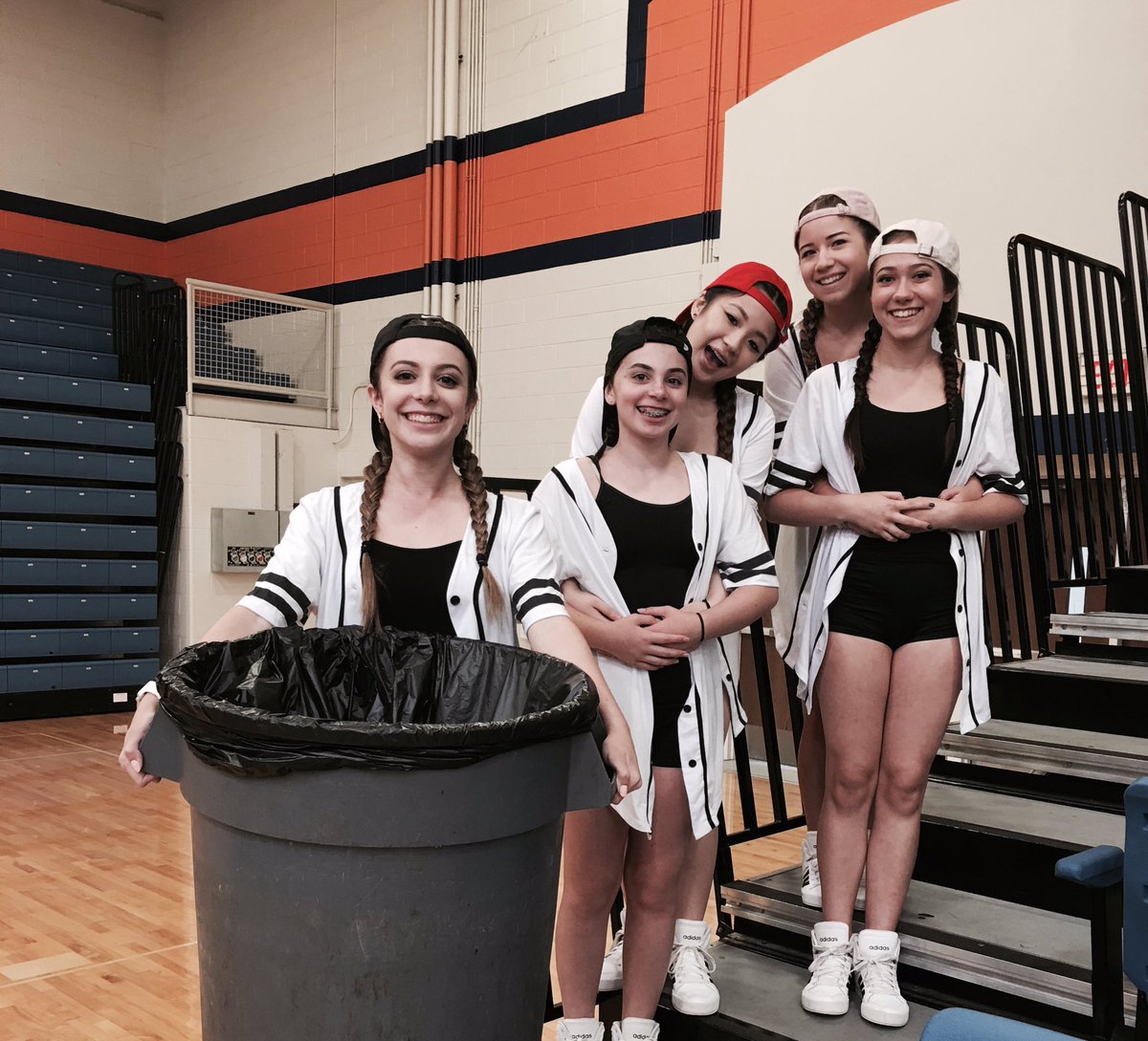 Shedevils Dance Team tweet media