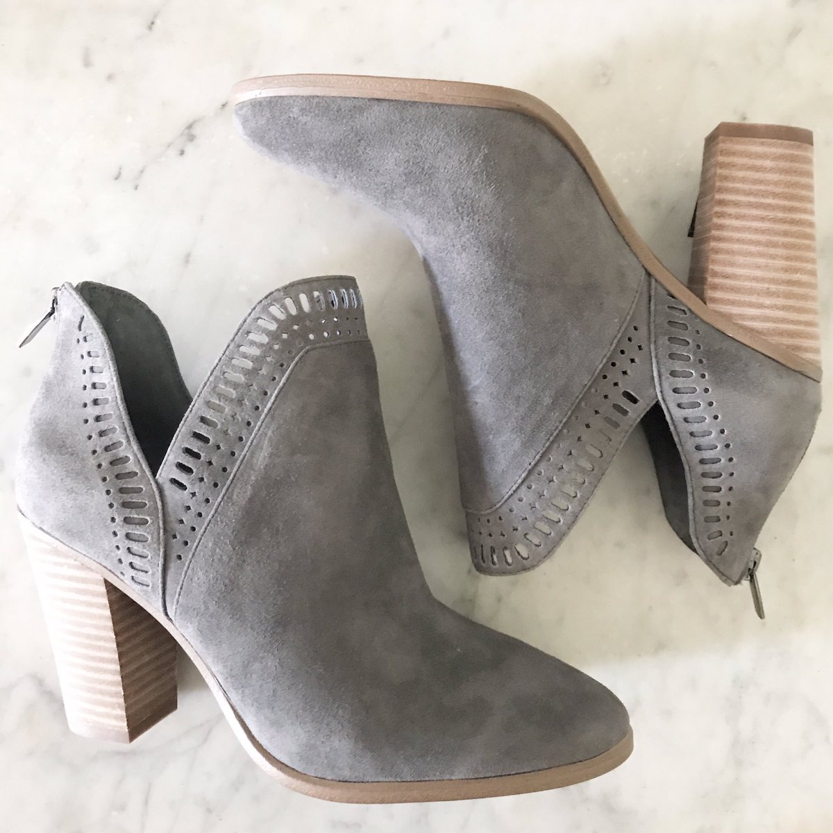 kristijopalmer's tweet photo. Perfect gray booties less than $100 only during the #nsale at @Nordstrom! Also available in 3 other colors! #vincecamuto #sweetmagnolia https://t.co/44rrhpGY7T