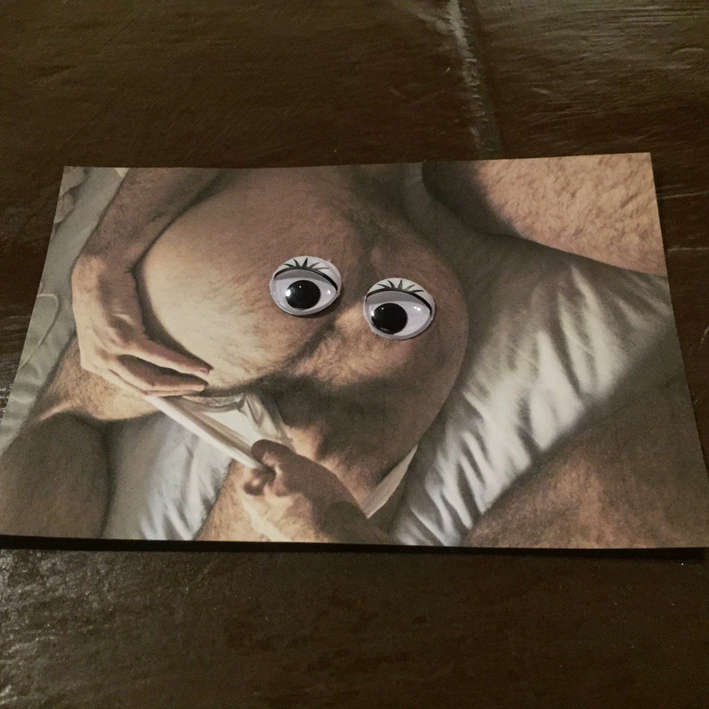 GooglyEye Buttholes tweet media