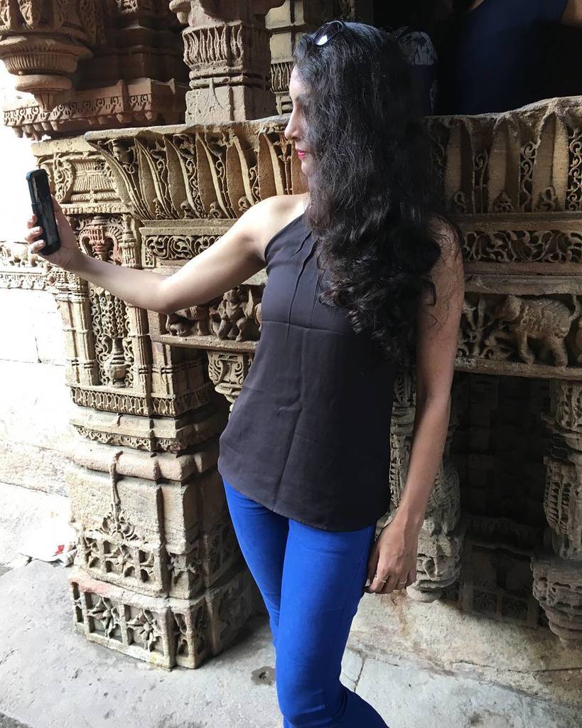 jimmy_mendapara's tweet photo. #photokiphoto #selfipose #nofilter #unconcious #iphoneclick 
#photocourtesy : @viraljetani https://t.co/cd0dVW2AKr https://t.co/BRg26OFhoZ