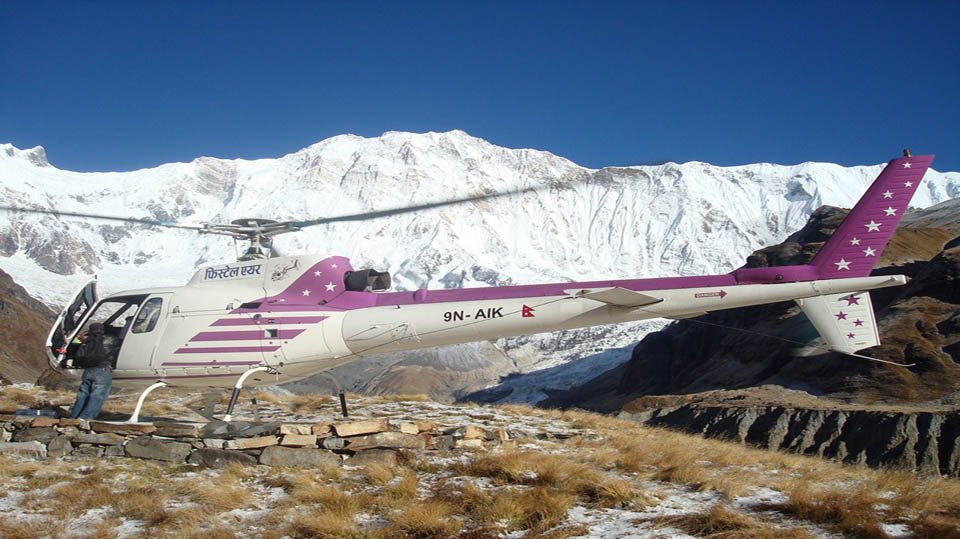 trekkingroutes's tweet photo. searching for luxury heli tour to Annapurna base camp. Nepal Trekking Routes @trekkingroutes https://t.co/XfQBPaS54X https://t.co/FxUX1HCAT5