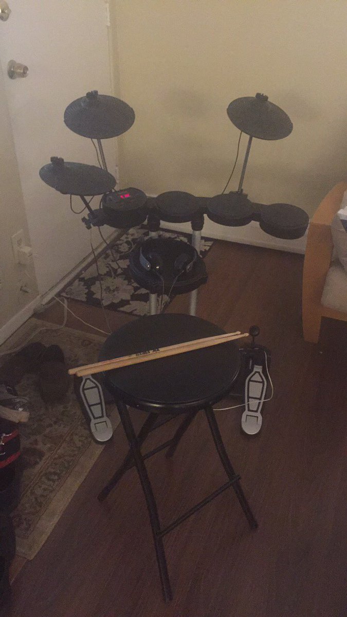 MrBranningmusic's tweet photo. Testing out one of a few cool new classroom instruments for this year! #electricdrumset #HeritageExplorers #thankgoodnessforheadphones https://t.co/Rr2WCRoJwG