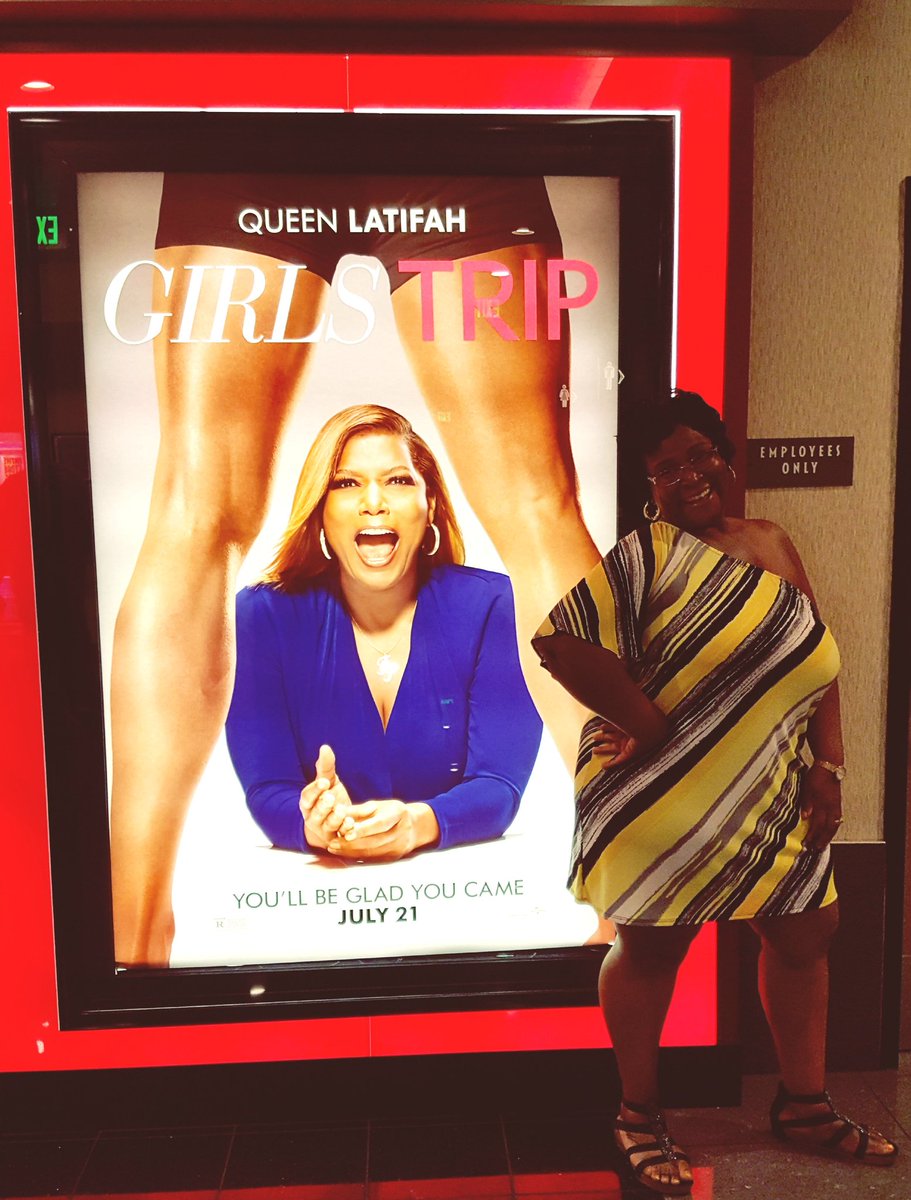 HelenBowen310's tweet photo. #GirlsTrip #funny 🤣🤣🤣🤣 #iLoveit #twothumbsup @IAMQUEENLATIFAH @jadapsmith @MoreReginaHall @TiffanyHaddish Y'all did the damn thang #Congrats https://t.co/ZPkoCTESLW