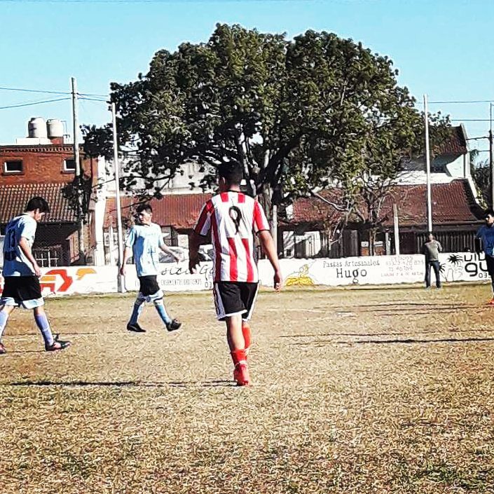 AlanEstebanZ09's tweet photo. Un Tropezon No Es Caida💙⚽️ https://t.co/g2rR6Ruwsl