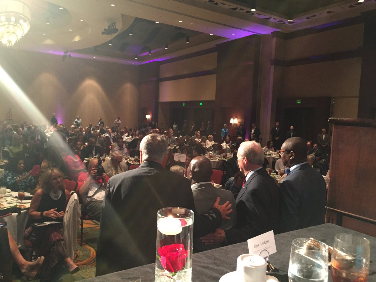 AHSAAnow's tweet photo. Coaches receiving their awards tonight at the banquet! #2017SC https://t.co/Ooy9kXswRK