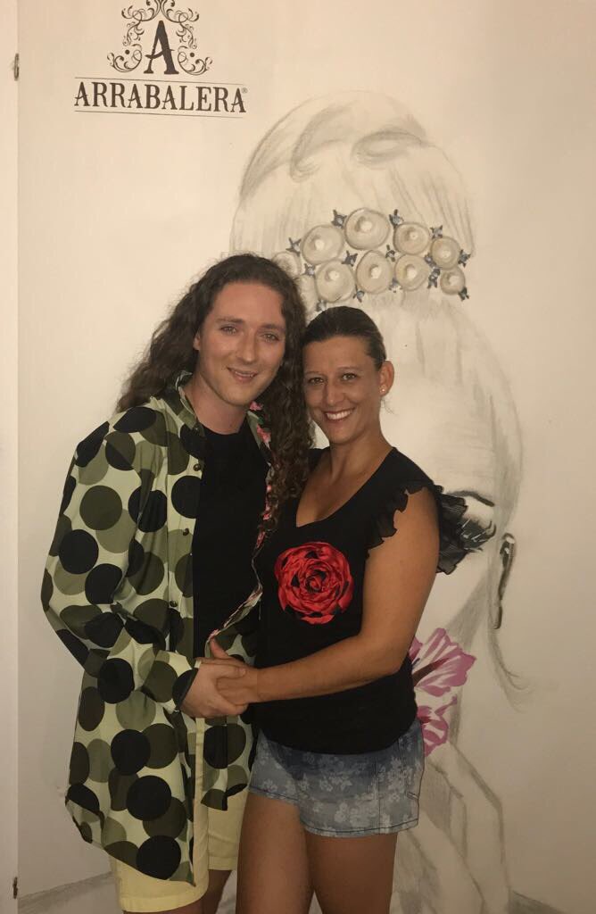 MBflamenco's tweet photo. Gracias Arrabalera por diseñarme mi nuevo vestuario desde Ibiza! Sois maravillosos! Deseando verlo y tenerlo! 😍 https://t.co/cHEgvNRwsp