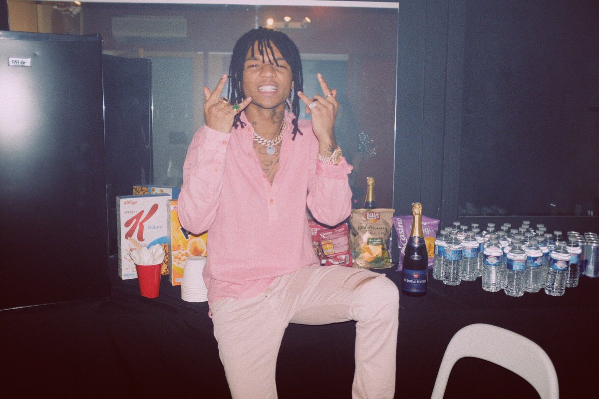 ee_swae's tweet photo. Lee👄 https://t.co/1qdQPDaWPH