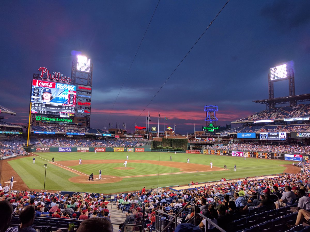 MartinSchamis's tweet photo. Hot night for baseball #Phillies https://t.co/ZAuwIFm9sC
