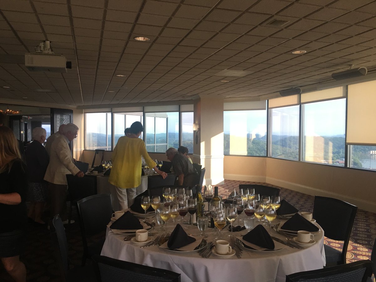 ClubLeConte's tweet photo. Gathering for Club LeConte's monthly wine dinner.  First coarse aged salmon.  Last delight a beautiful sunset from the 27th floor. https://t.co/hVa8ZrAvD6