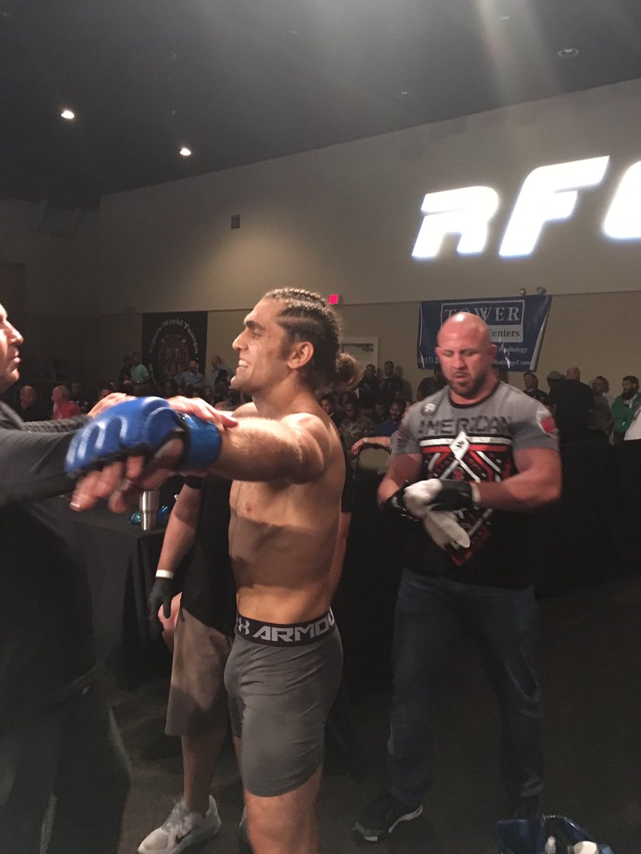 MyNameIsWojcik's tweet photo. Gabriel Barletta vs Greg Ellis is fight number 3 #RFC40 https://t.co/r34Y4nTw9p