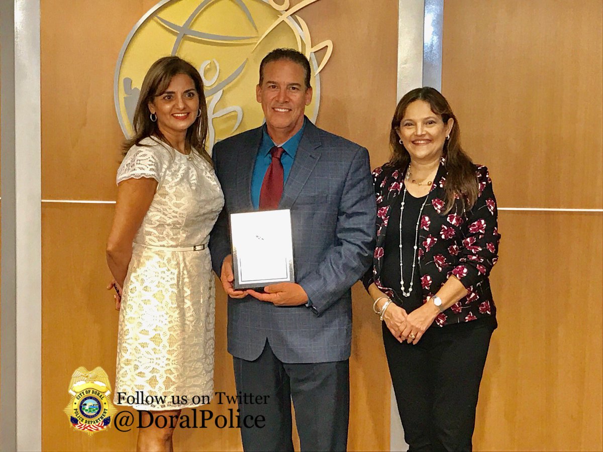 SecCheck8's tweet photo. @chuckstrouse Doral police / Scientology https://t.co/F41n8cIM8h