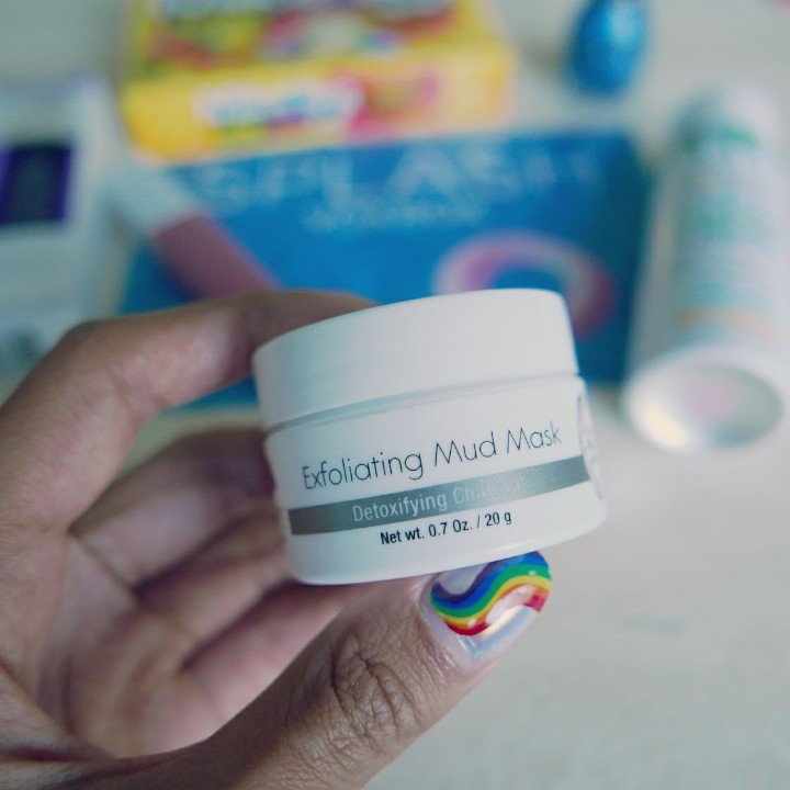 highwirelove's tweet photo. Loved how smooth and soft my skin was after @Tree_Hut Exfoliating Mud Mask #DetoxAndPamper @Influenster #contest https://t.co/klLHlVa4pL