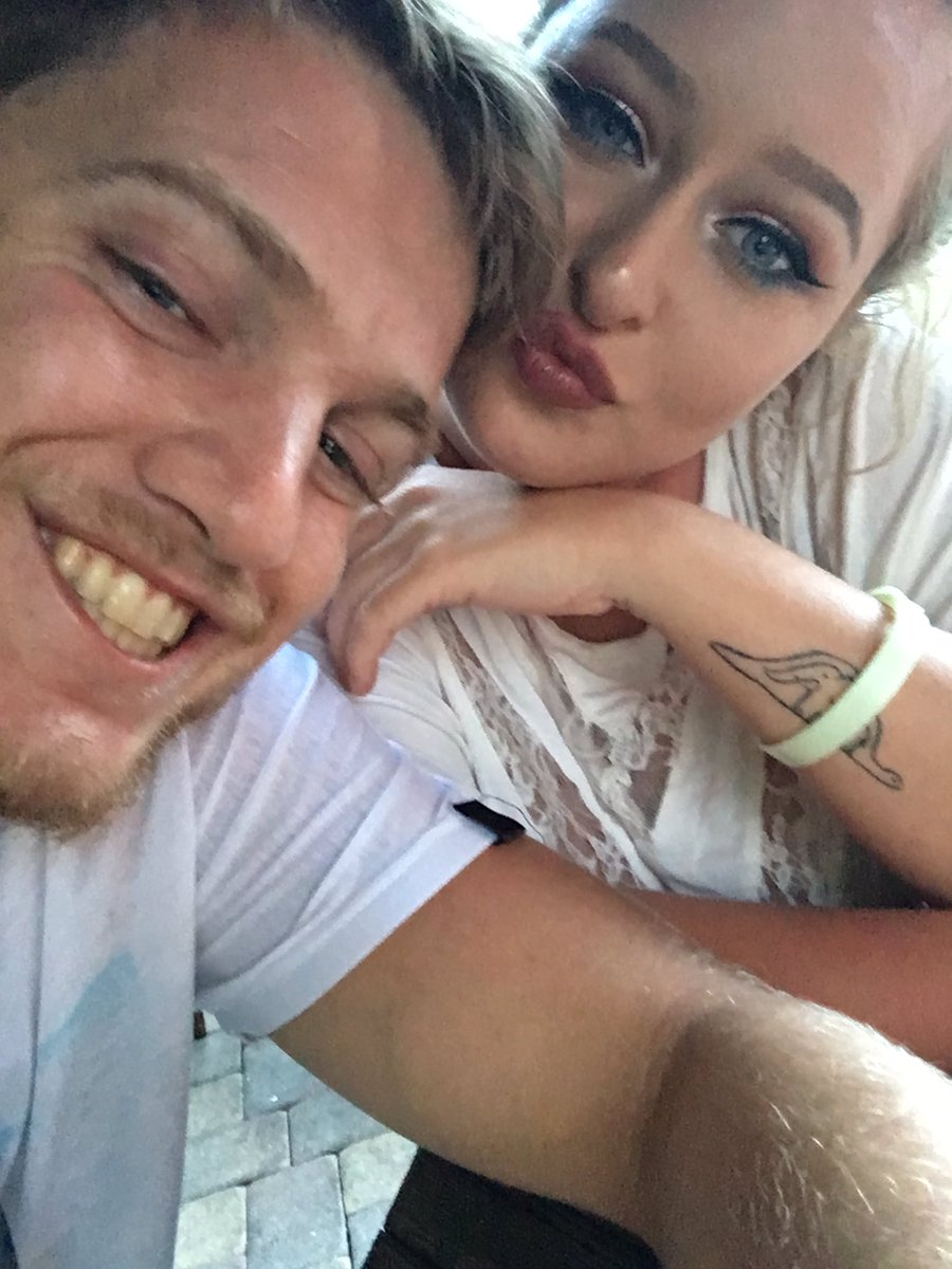 HeavyDDubV's tweet photo. Missing her 😍 https://t.co/J6Q3cl1T13