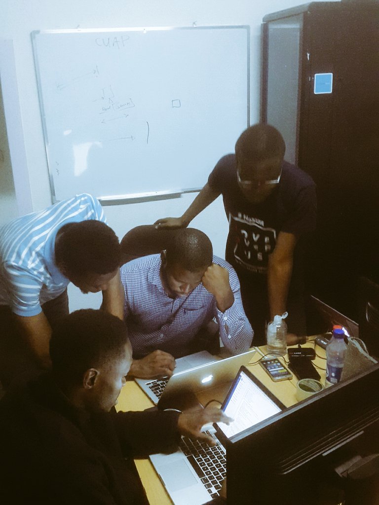 Vichofu's tweet photo. Solving real life problems.  #Hackathon #TerragonEngineering #Referesh https://t.co/Knvsn7uXE8
