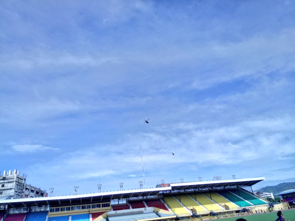 misoccprime's tweet photo. Big birds! Yey! 🚁 https://t.co/WBpSLoPkVf
