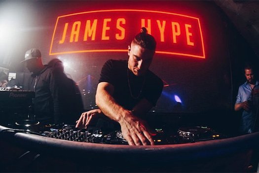RickyRicMix's tweet photo. #NowPlaying #Live #WDP271 🔊 https://t.co/QUcDKfdx7i
🎵 @JamesHYPE @kellileighuk #MoreThanFriends 🎵
https://t.co/kIjsrjEpPg