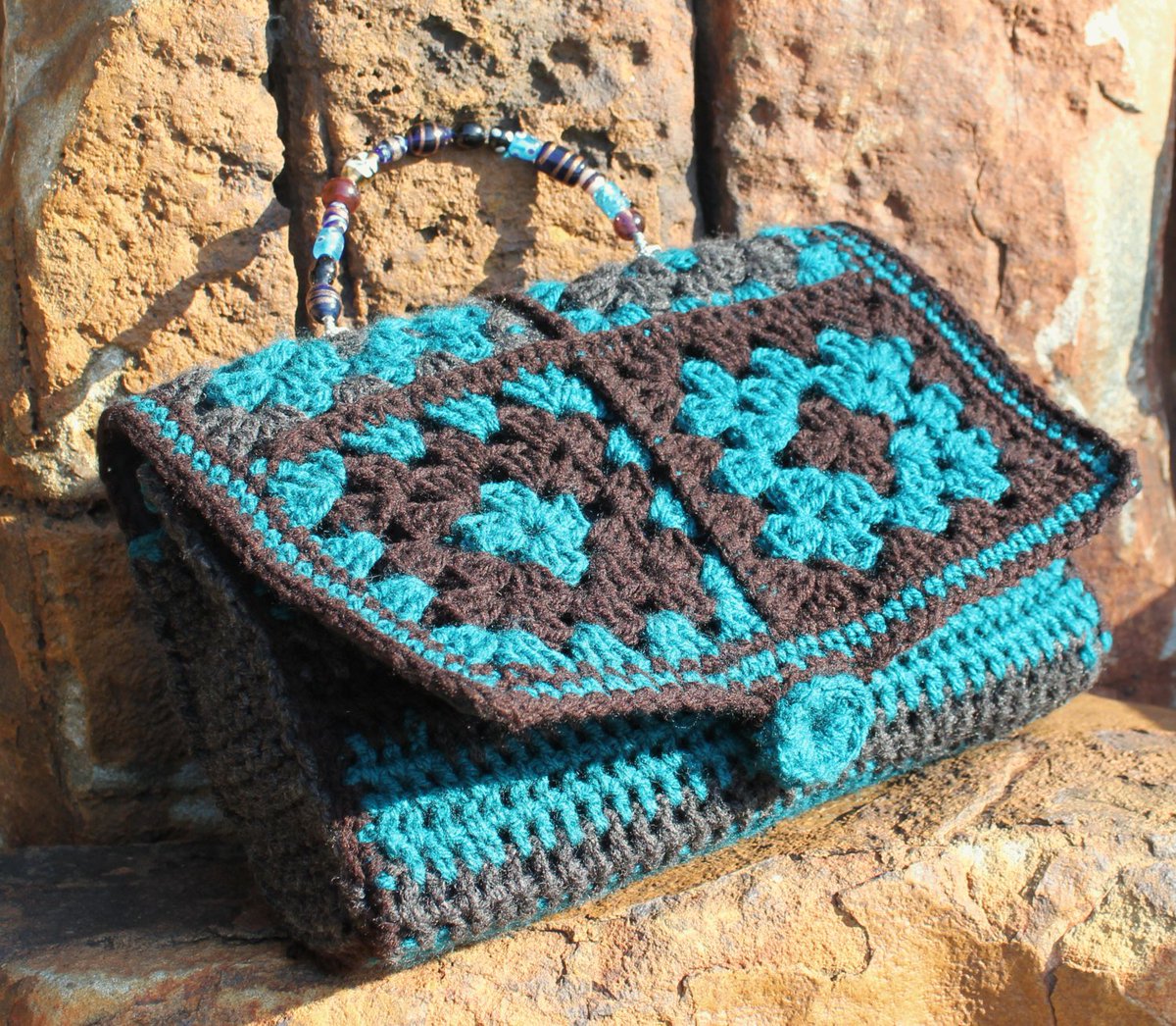 kennainafrica's tweet photo. Granny square handbag , Handbag , Small handbag , Evening bag , Designer han… https://t.co/1UBt7Zo2nW #Etsy #WoolBag https://t.co/OdNLxSZLwd