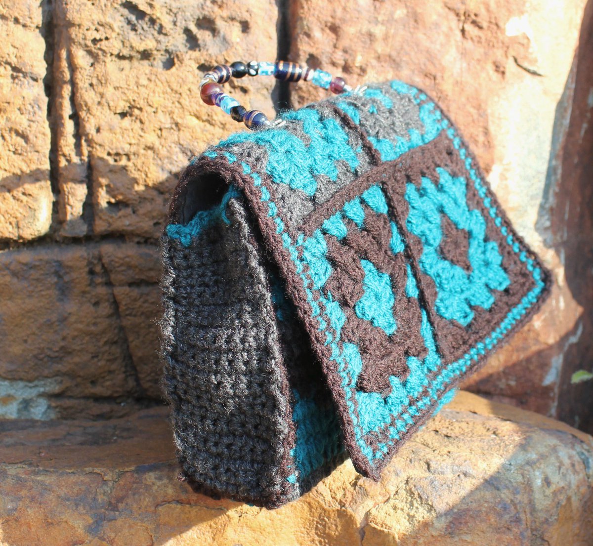 kennainafrica's tweet photo. Granny square handbag , Handbag , Small handbag , Evening bag , Designer han… https://t.co/1UBt7Zo2nW #Etsy #WoolBag https://t.co/OdNLxSZLwd
