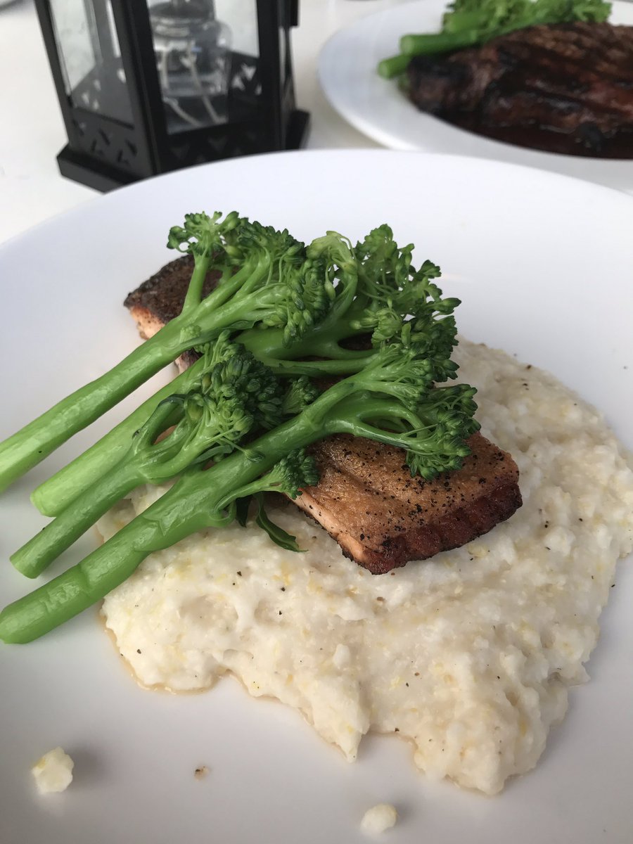 lifefamilyfun's tweet photo. Enjoying a tasty Mojito and Salmon with Grits tonight at @PartridgeInn #mojito #partridgeinn #augustaga #loveaugusta #hosted https://t.co/Uc64UFOB1z