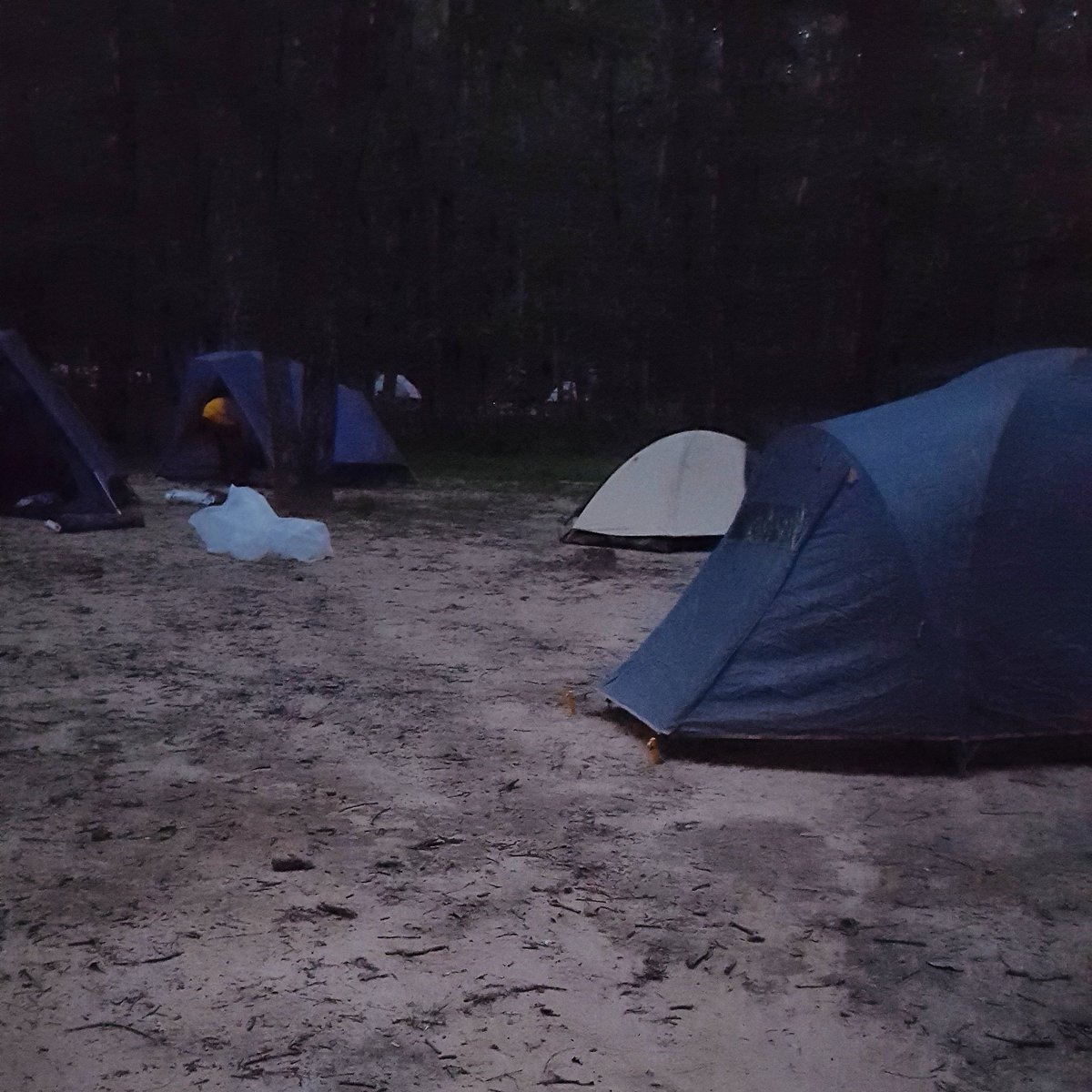 jlholahan's tweet photo. Made it to camp. Barely set up while there is still light! #493trooptrek https://t.co/4X2okqE9D5