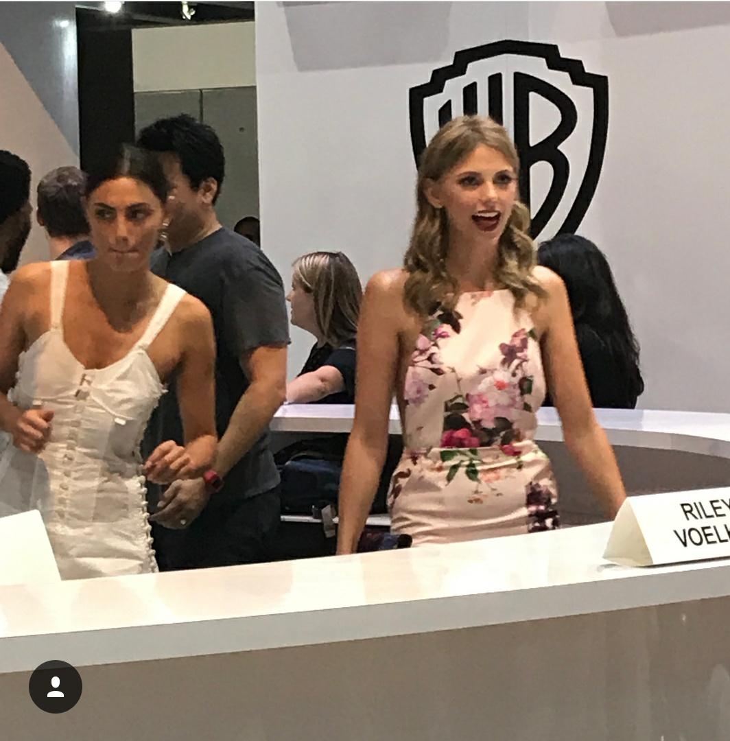 Team_Klamille's tweet photo. As fotos mais engraçadas do elenco de The Originals reunido na San Diego Comic-Con. #SDCC #TOSDCC https://t.co/Ch2c7AkJoI