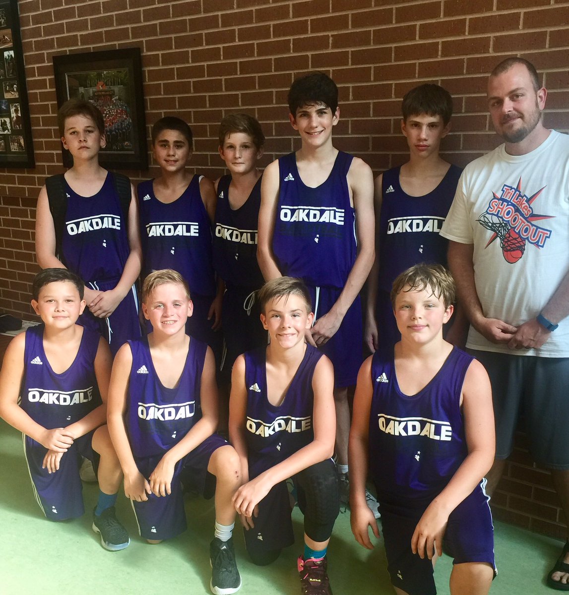 OakdalePatsBB's tweet photo. Great team camp (8-2) and so proud of our play and improvement. Always fun to hang out with our bball family and get better. #GoPats #TWEW https://t.co/UfG0oTTmS2