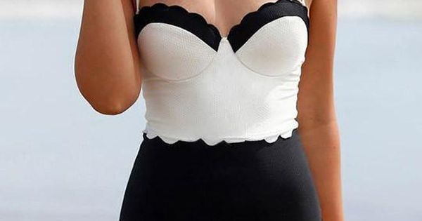 arsoclothes's tweet photo. https://t.co/OINHIrOMpH Swimsuit #swimsuit #swimwer #summerstyle #ootd #fashionblogger #blogger #blogging #ootn #beach #traveler #travel https://t.co/m3x7WH5EzB