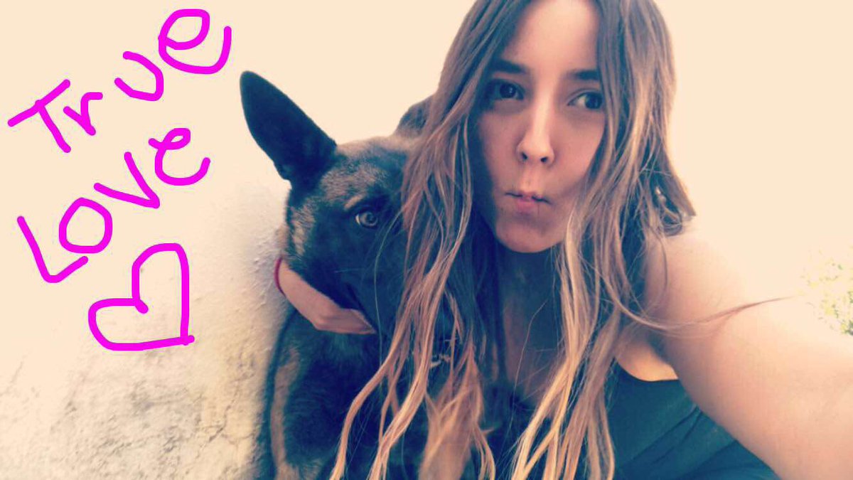 NiriaDuarte's tweet photo. #Bff #Dog #Belgian #Malinois #Maiah #DiaMundiadelPerro 😍🐶💕 https://t.co/g3qecGt8Ae