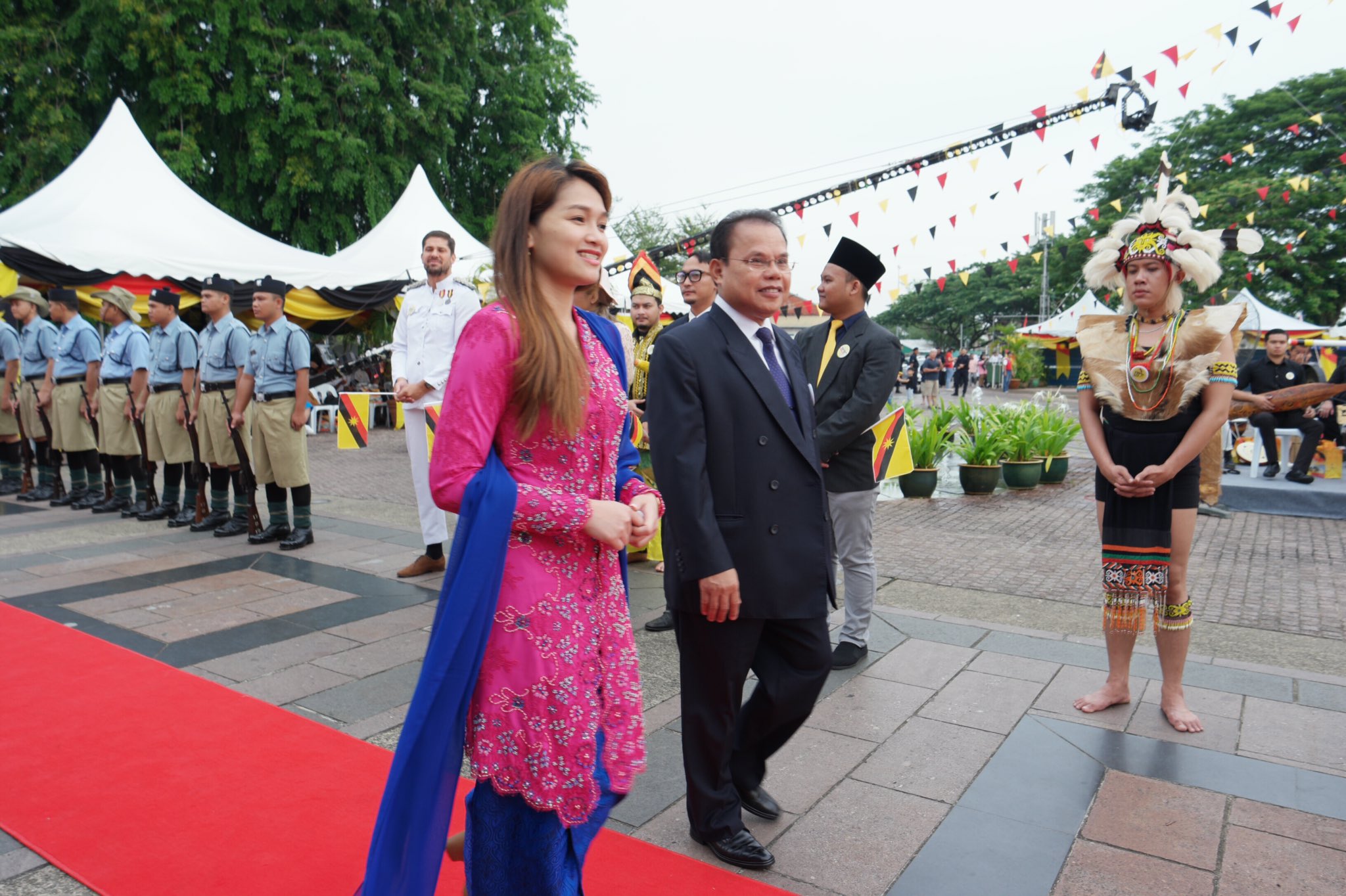 Joseph Entulu Belaun On Twitter Selamat Hari Merdeka Ke 54 Sarawak Sarawakday Sarawakibupertiwiku Sarawaktanahairku