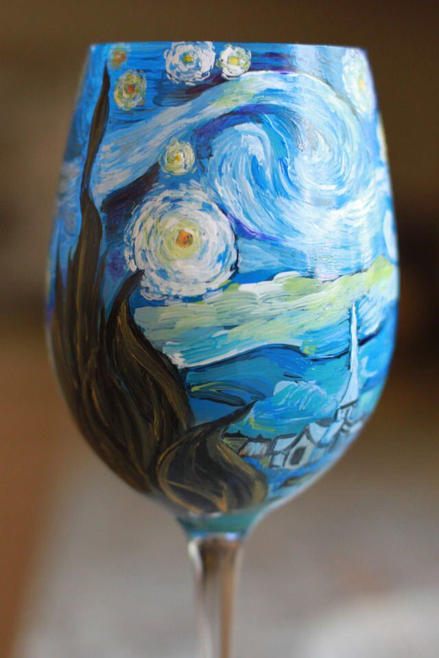 lovefortheeyes's tweet photo. Hand painted wine glass by Jocelyn Coombs recreating Vincent Van Gogh's The Starry Night https://t.co/LDt8NmpJVY