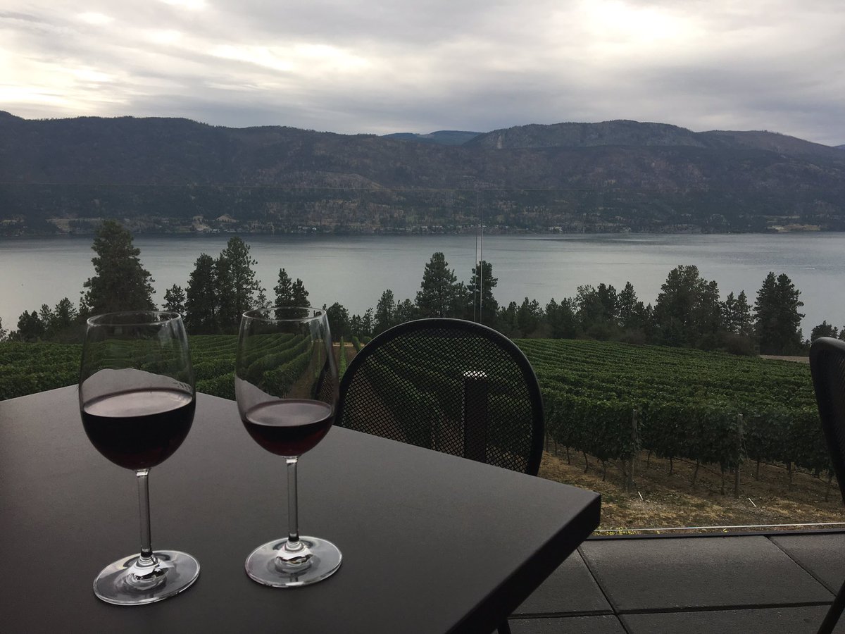 OrshaMagyar's tweet photo. So good to be back in BC w/ @canna_brain 💞 #Okanagan #LakeCountry #ArrowLeaf https://t.co/fwlpba8XFA
