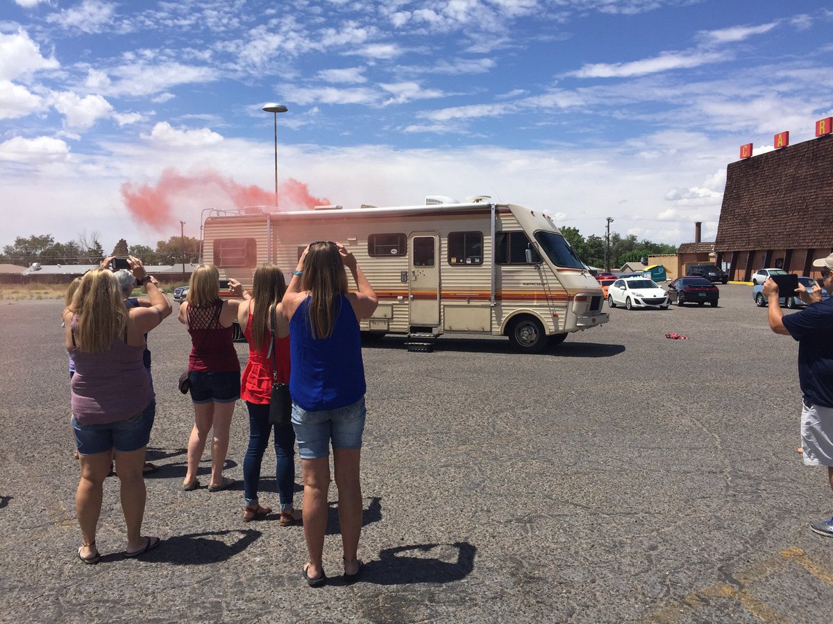 Breakingbadrvto's tweet photo. 07/20/17 Had a great Tour with fans from all over the world. You never know who wi.... https://t.co/0TIAWzv5ou https://t.co/p4umXITUnx
