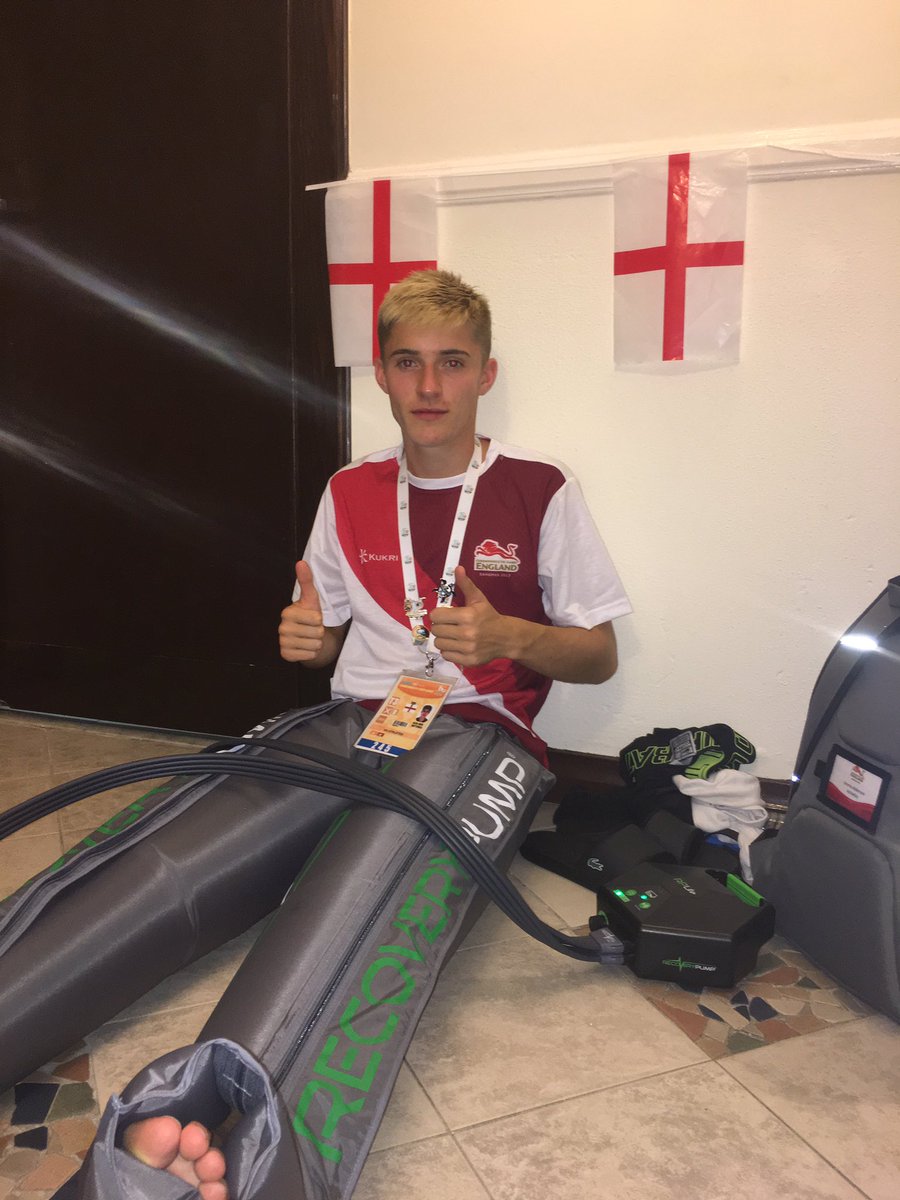 albotterill's tweet photo. heats done in the 800m at the CYG Bahamas.Recovering with @rpxfitness recovery boots!Thank you very much for the support this games ! #need https://t.co/Z9fRp5nLVc
