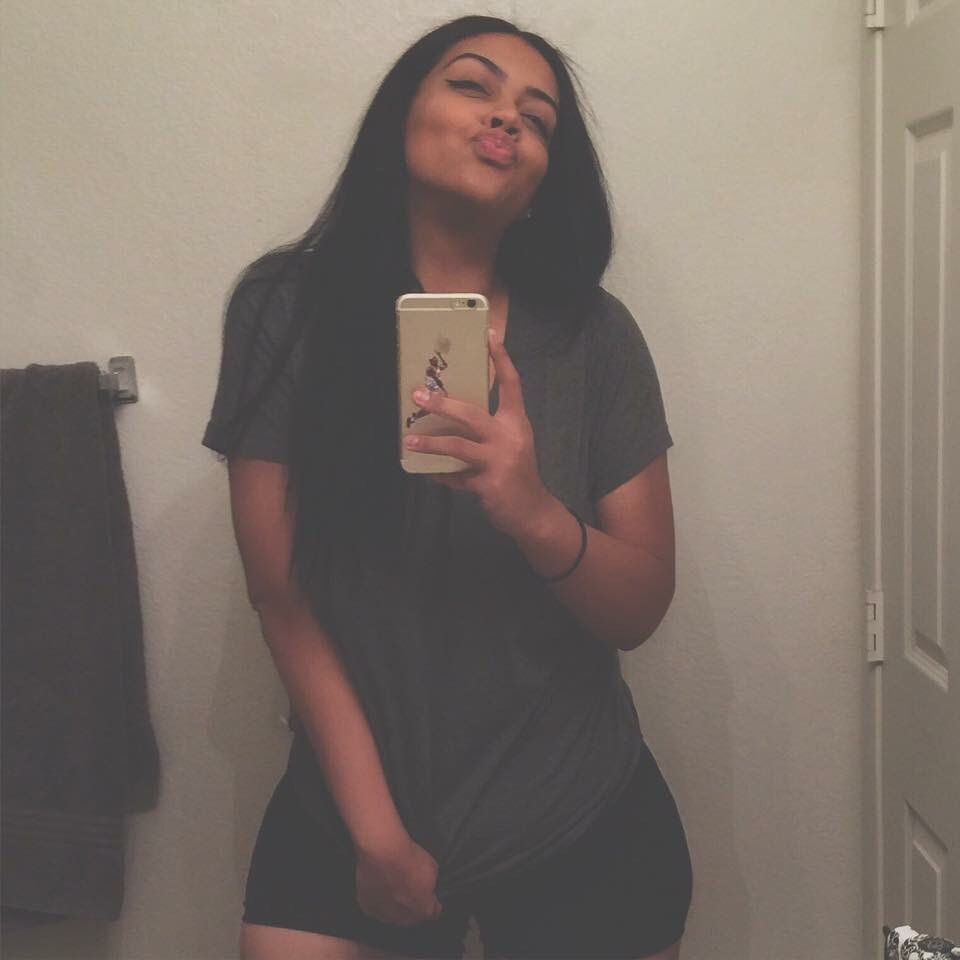 EvrythingYaya's tweet photo. Y'all gotta understand losing that weight changed my fucking life. Went through my old laptop found that pic and cried, I'm so proud of me. https://t.co/xxEfbL2iwP