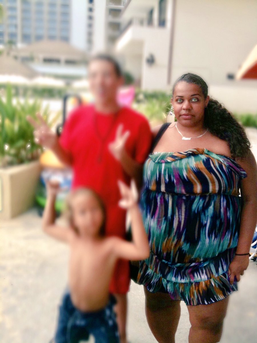 EvrythingYaya's tweet photo. Y'all gotta understand losing that weight changed my fucking life. Went through my old laptop found that pic and cried, I'm so proud of me. https://t.co/xxEfbL2iwP