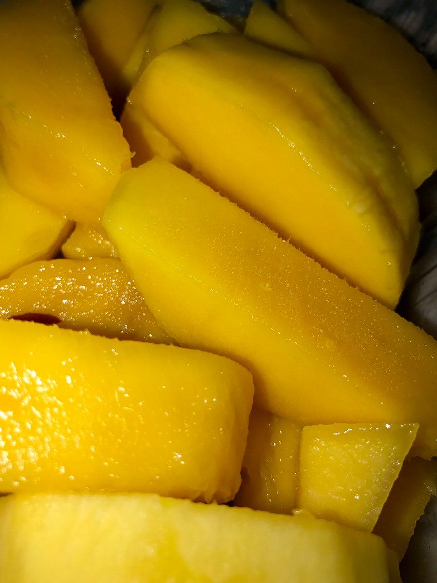 I love mangos, so much.