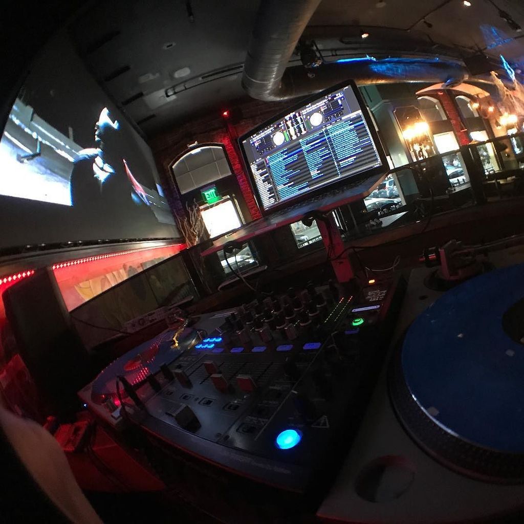 dennisblaze's tweet photo. Work @florentsd #ig2fb https://t.co/7NFJ6zbsaP