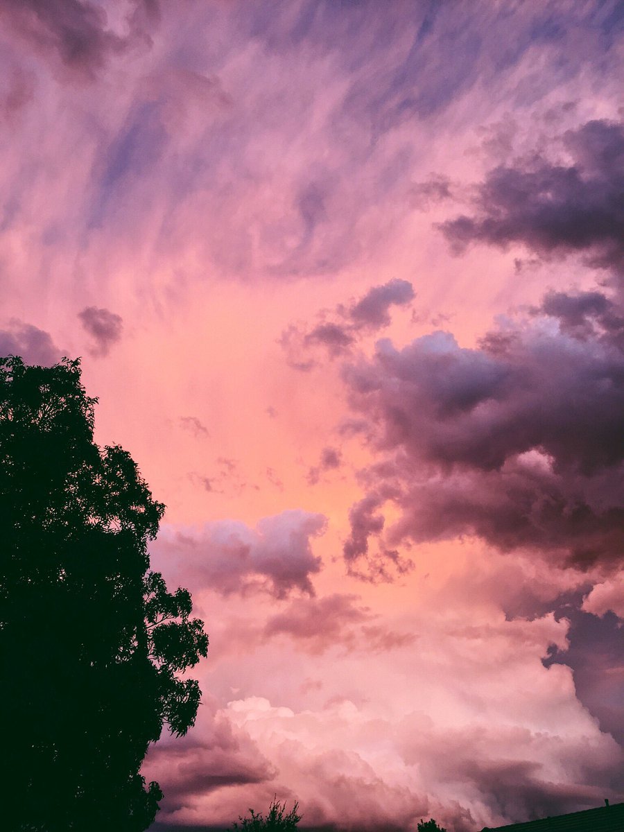 AngelleBelleza's tweet photo. I want to live in the sky https://t.co/0plO6WeRRF
