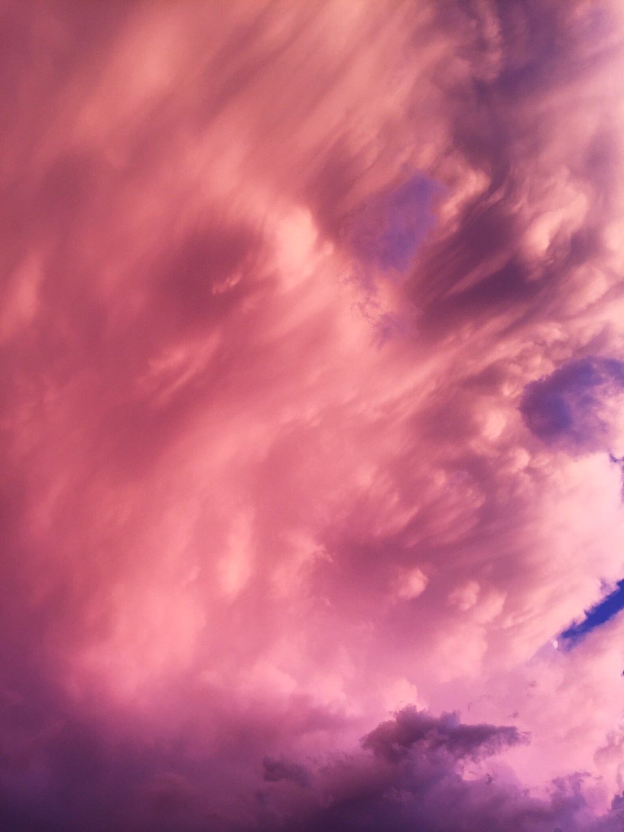 AngelleBelleza's tweet photo. I want to live in the sky https://t.co/0plO6WeRRF