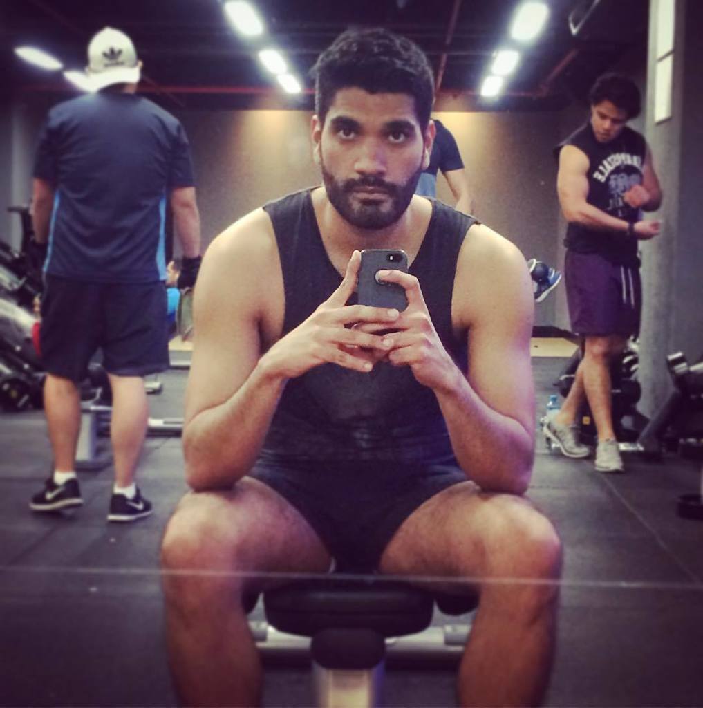 l4nd0's tweet photo. Getting #fit #workout #workoutmotivation #gym #gymmotivation #beard #beardlove #beardlife #beardedmen #beardsofins… https://t.co/gdygMK2Q9j https://t.co/TtlFJxsJji
