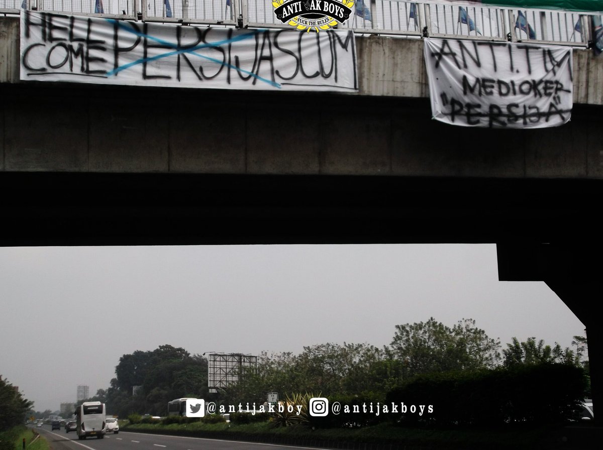 badboysbdg_'s tweet photo. Selamat bertanding @persib bukan hanya sekedar uang karna ada harga diri jutaan org yg kalian emban DO IT FOR BOBOTOH #MakeManah #PersibDay https://t.co/mBBlsgrSv0