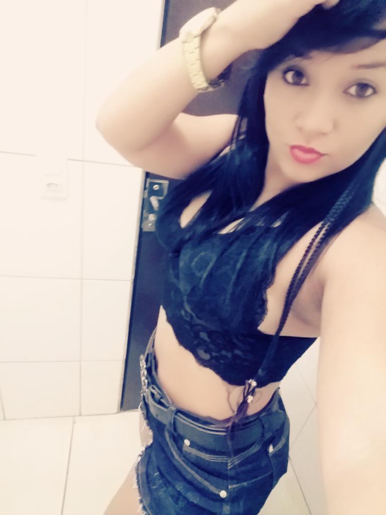 Vamos ali beber dança e esquecer o próprio nome ✌😂