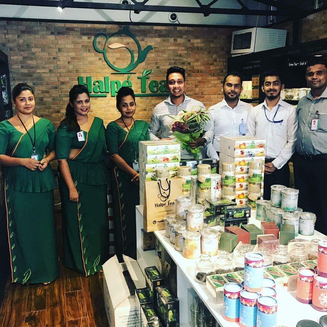 HalpeTea's tweet photo. Halpe Tea airport outlet celebrating its first year anniversary #halpetea #outlet #airport #bia #finest #premium #ceylon #tea https://t.co/u8kNA9zZzk