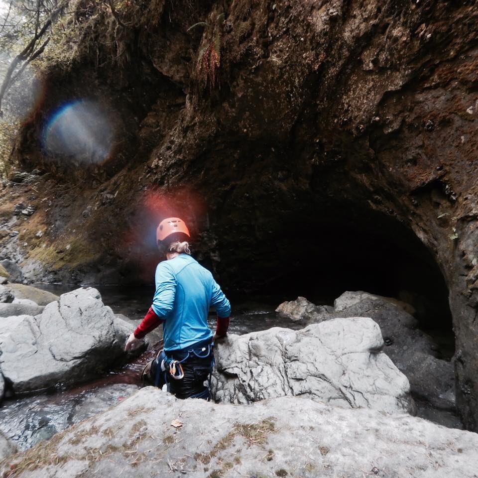 FrozenGoldAdam's tweet photo. Cooling off in this the other day...we call it Rabbit Hole falls...How far do you want to go Alice? #hollowearth #entrance #expedition #ufo https://t.co/loX3ysZvlO