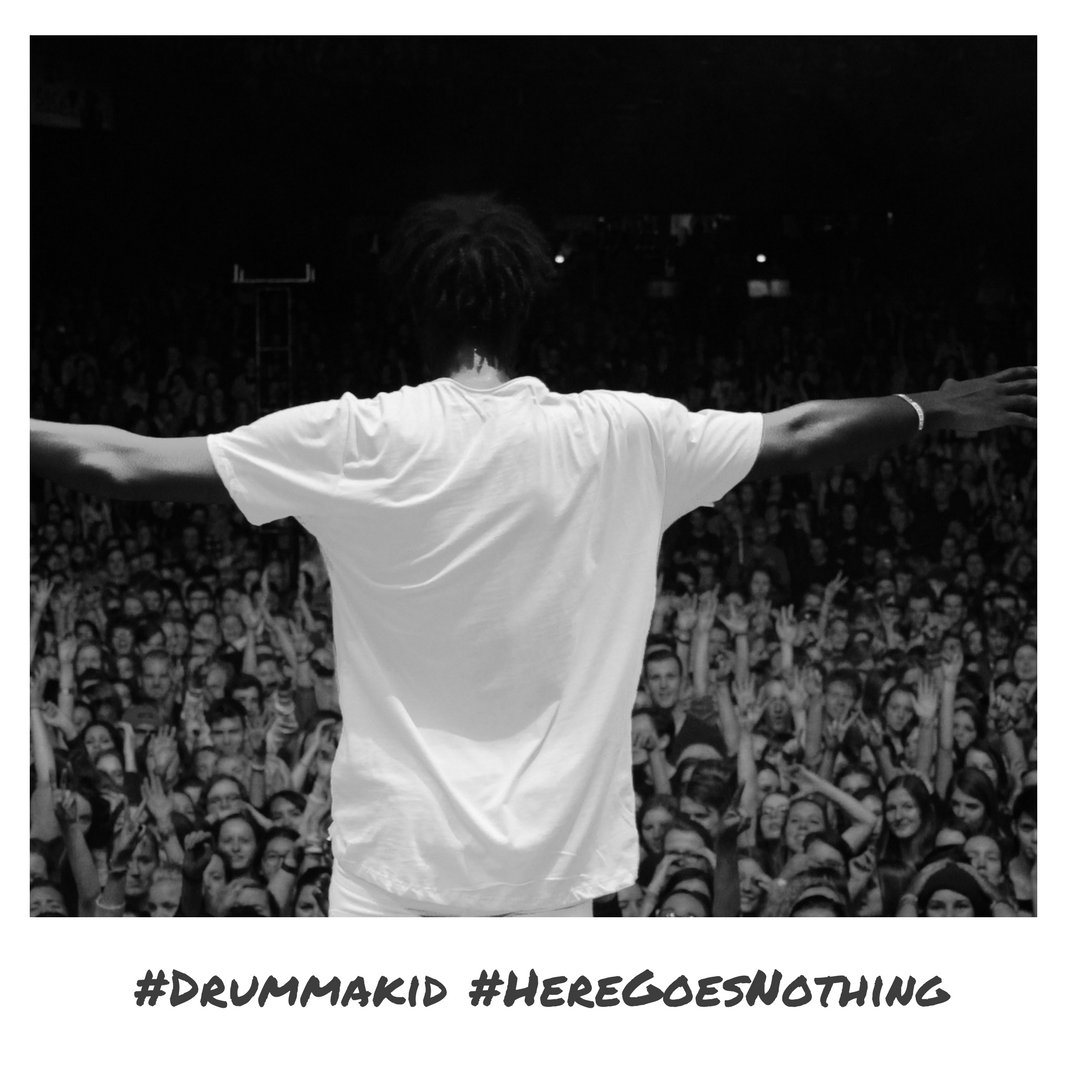 RootnotesWorld's tweet photo. Our boy @DRUMMAKID released his EP! !
#HEREGOESNOTHING
Congrats Fam #DRUMMAKID #KRUGANG
#ROOTNOTESFAM #NEWMUSICFRIDAY https://t.co/cNHjtnBQ5z
