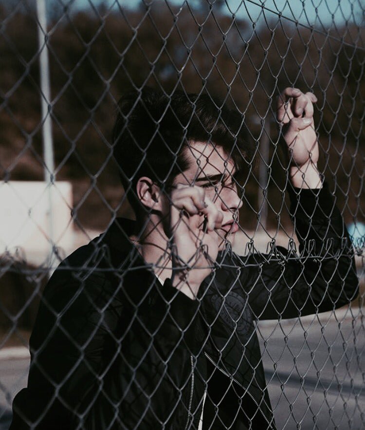 ʟᴇᴀᴠɪɴ' ᴜs ʜᴇʀᴇ 
 ᴡɪʟʟ ʙᴇ ᴛʜᴇɪʀ ʟᴀsᴛ 
                   ʀ ᴇ ɢ ʀ ᴇ ᴛ¡