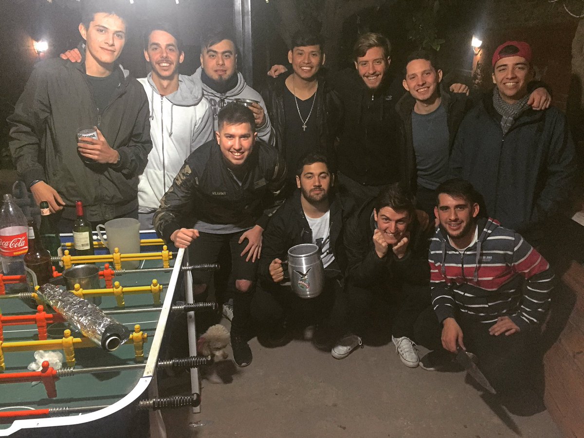 GermanVignoli's tweet photo. Mis Amigos de Siempre 👏🏻 https://t.co/hPicOMc0f8