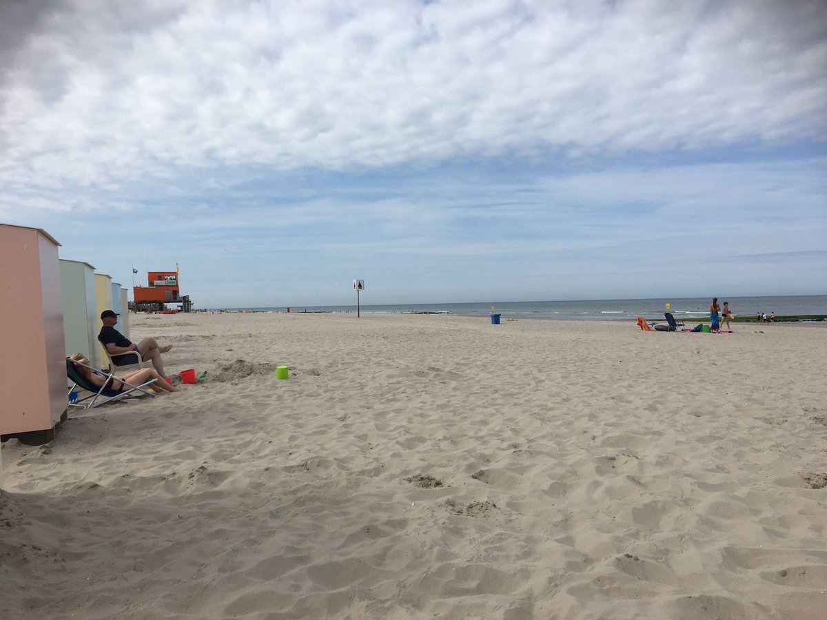 #botenvak strand #callantsoog weg, wat een gemis. Maar snel herstellen voor diversiteit &amp; veiligheid <a href="/SchagenGemeente/">Gemeente Schagen</a> <a href="/MarjanvanKampen/">Marjan van Kampen</a> Kan