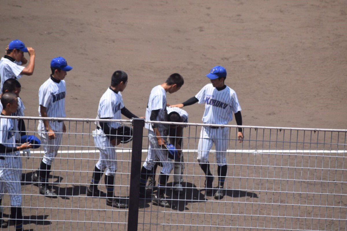 J07014's tweet photo. 最高の仲間と出来たことに感謝
まだまだみんなといたかった。
ベスト16までいけたけど。まだまだみんなとやりたかったな……。

支えてくれた人本当にありがとう。
感謝してます。新チームは背番号もらった2年の人に期待してます。
がんばってね。最高の高校野球をありがとう。 https://t.co/paSUB9Fm9C